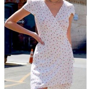 Brandy Melville Robbie wrap dress white floral